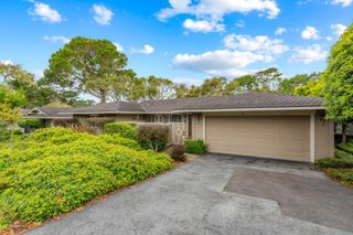 8 Country Club Gate, Pacific Grove, CA 93950