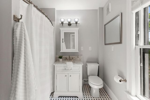 61 Preston Rd, Somerville, MA 02143