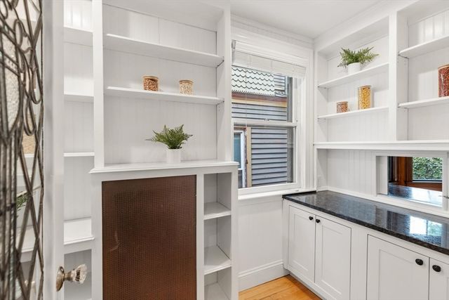 61 Preston Rd, Somerville, MA 02143