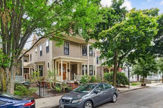 61 Preston Rd, Somerville, MA 02143