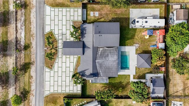 20221 SW 318th St, Homestead, FL 33030