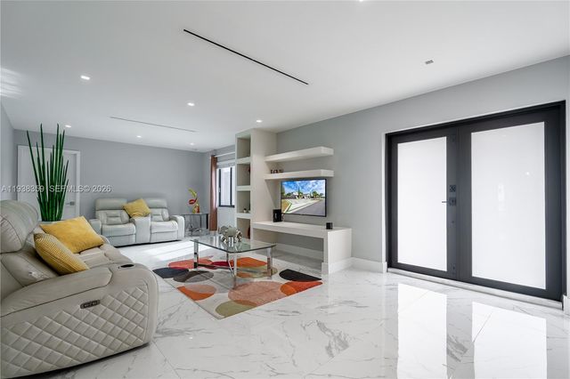 20221 SW 318th St, Homestead, FL 33030