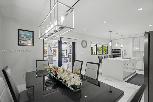 20221 SW 318th St, Homestead, FL 33030