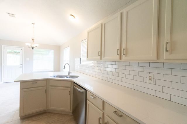 5109 Cherrywood Court, League City, TX 77573
