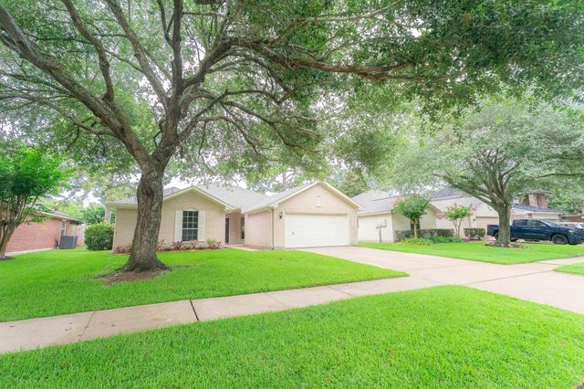 5109 Cherrywood Court, League City, TX 77573