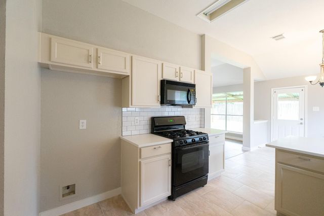 5109 Cherrywood Court, League City, TX 77573