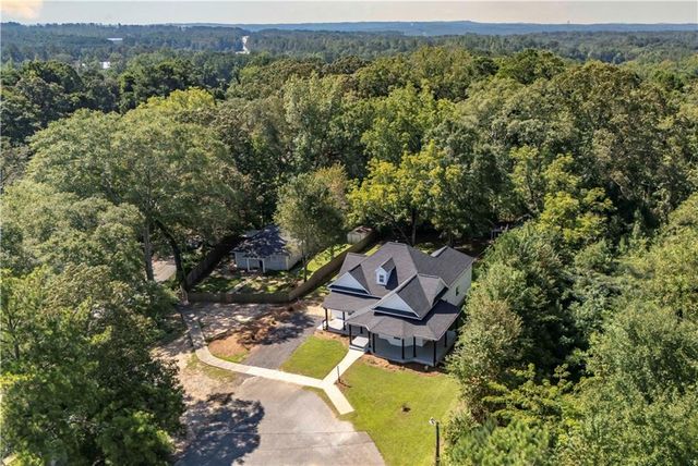 75 ROSE Street, Tallapoosa, GA 30176