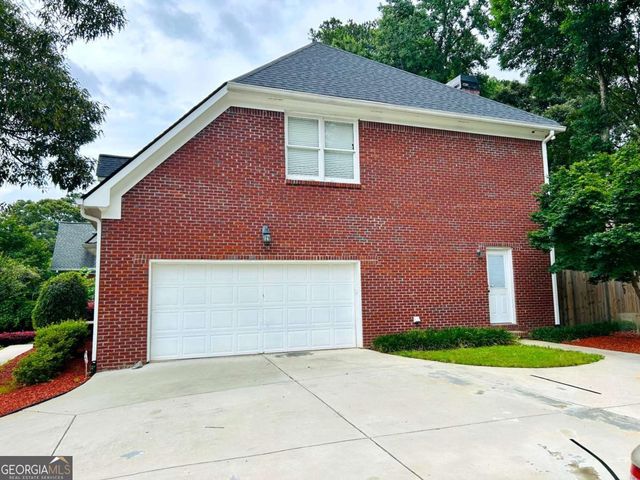 2730 Runnelwood Lane, Snellville, GA 30078