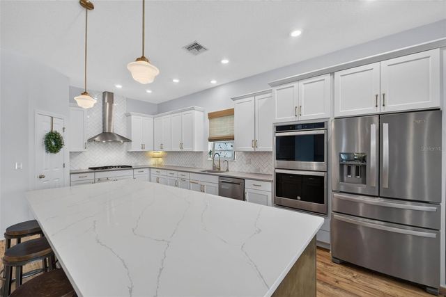 4282 AMPED WAY, Land O Lakes, FL 34638