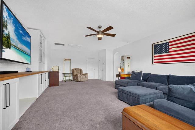 4282 AMPED WAY, Land O Lakes, FL 34638