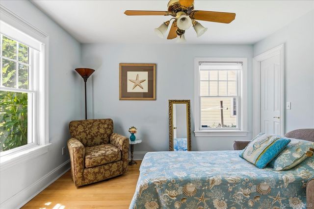 900 Sound Shore Road, Jamesport, NY 11947