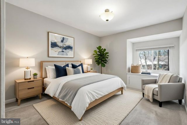 1942 WINTERPORT CL, Reston, VA 20191