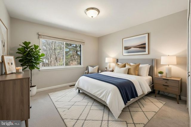 1942 WINTERPORT CL, Reston, VA 20191