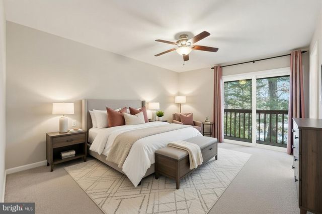 1942 WINTERPORT CL, Reston, VA 20191