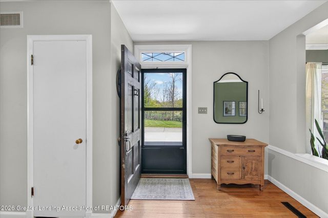 125 W Riverside Street, Williamston, MI 48895