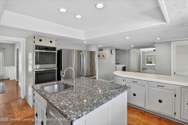 125 W Riverside Street, Williamston, MI 48895