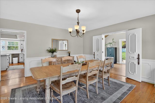125 W Riverside Street, Williamston, MI 48895