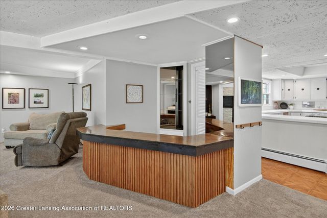 125 W Riverside Street, Williamston, MI 48895