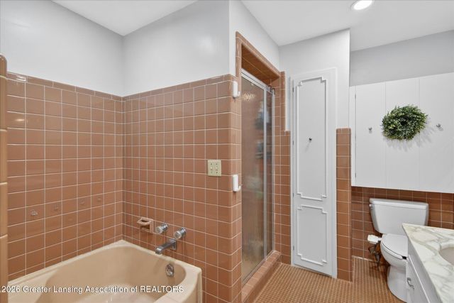125 W Riverside Street, Williamston, MI 48895