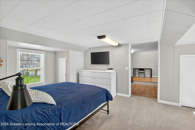 125 W Riverside Street, Williamston, MI 48895