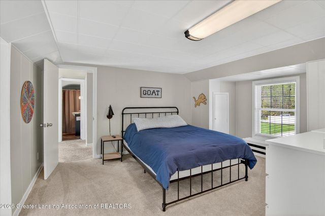 125 W Riverside Street, Williamston, MI 48895