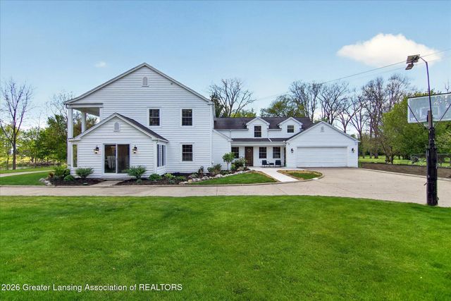 125 W Riverside Street, Williamston, MI 48895