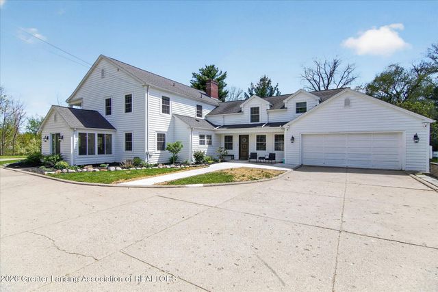 125 W Riverside Street, Williamston, MI 48895