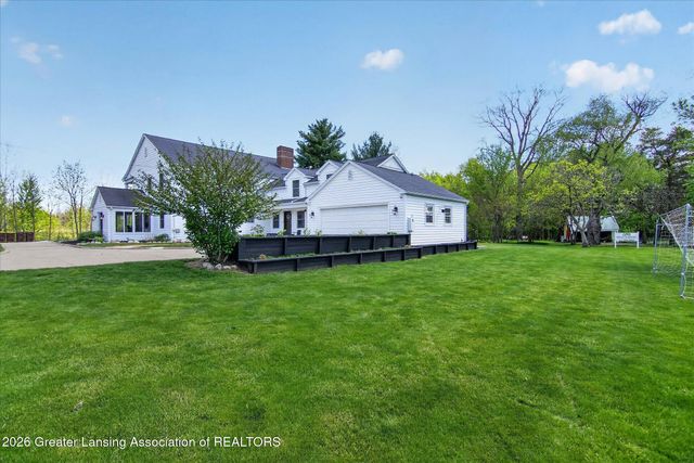125 W Riverside Street, Williamston, MI 48895