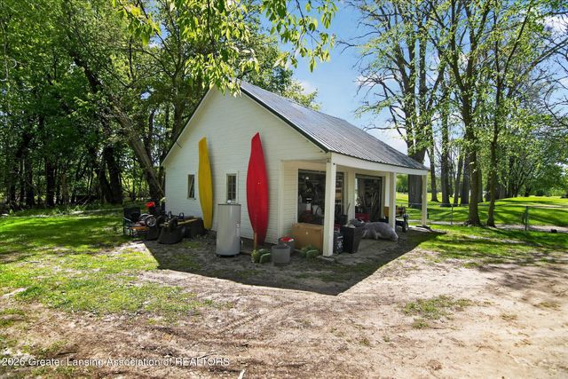 125 W Riverside Street, Williamston, MI 48895