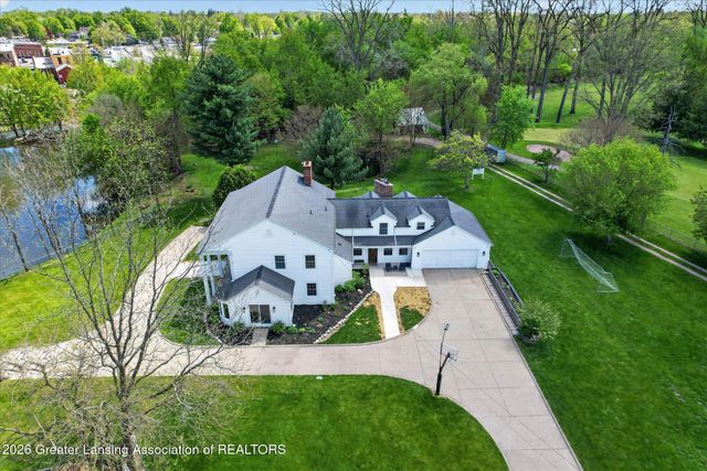 125 W Riverside Street, Williamston, MI 48895