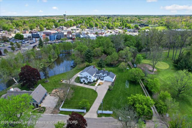 125 W Riverside Street, Williamston, MI 48895