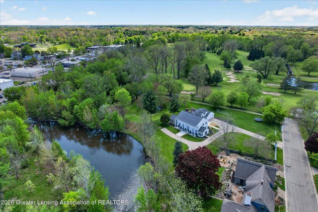 125 W Riverside Street, Williamston, MI 48895