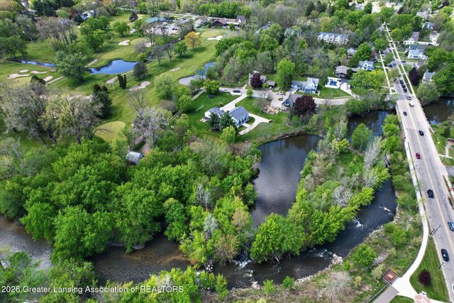 125 W Riverside Street, Williamston, MI 48895
