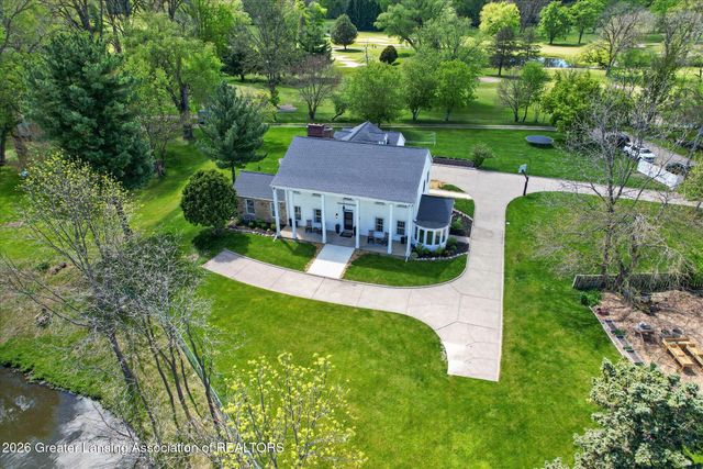 125 W Riverside Street, Williamston, MI 48895