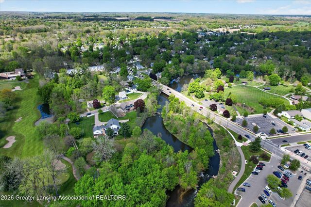 125 W Riverside Street, Williamston, MI 48895