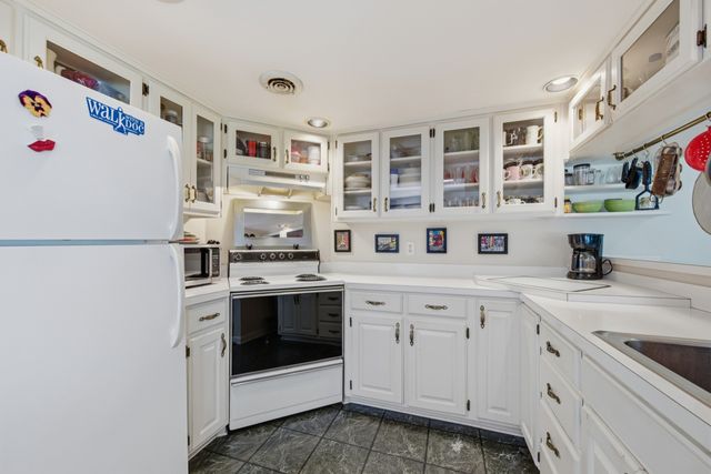 4420 Milesdale Ct, Nashville, TN 37204