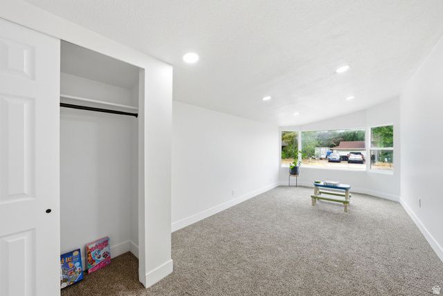 5909 S SANFORD DR, Murray, UT 84123