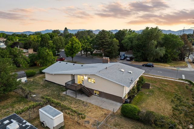 5909 S SANFORD DR, Murray, UT 84123