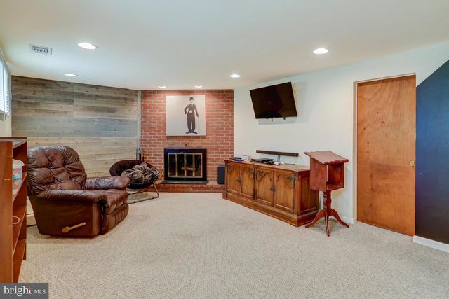 1146 HERMOSA AVE, Lancaster, PA 17601