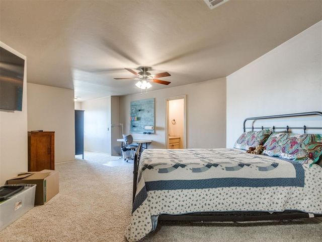 221 Penny Circle, Guthrie, OK 73044