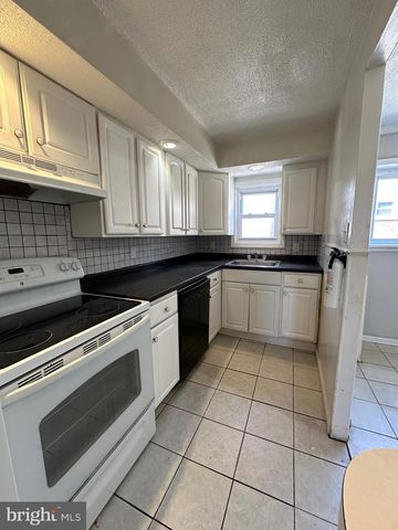 7139 GREENWOOD AVE, Upper Darby, PA 19082