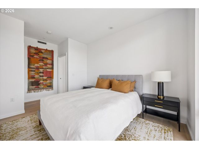 1150 Nw QUIMBY St Nw 1106, Portland, OR 97209