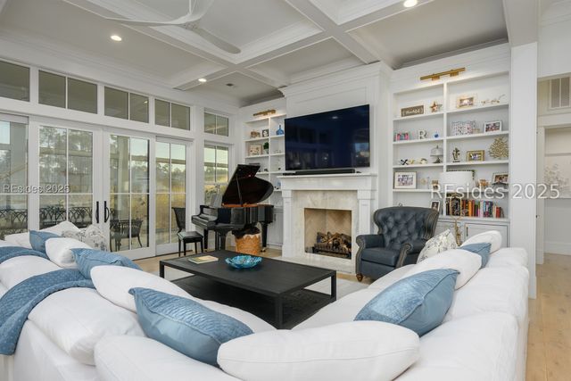 42 Flicker St, Bluffton, SC 29910