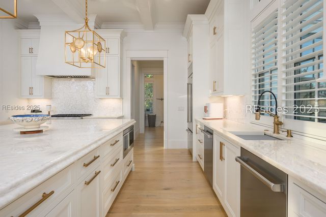 42 Flicker St, Bluffton, SC 29910