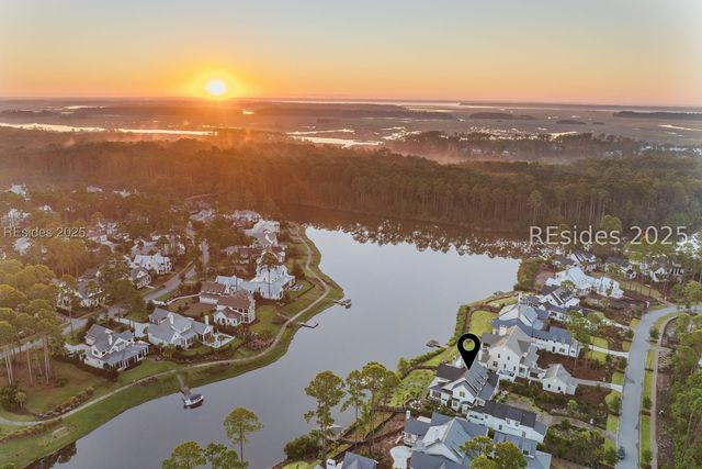 42 Flicker St, Bluffton, SC 29910