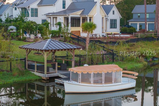 42 Flicker St, Bluffton, SC 29910