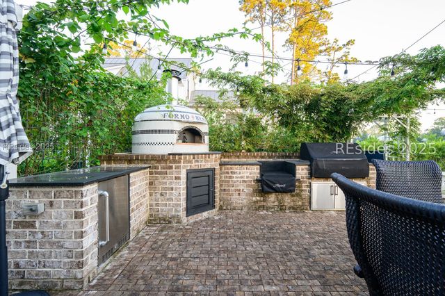 42 Flicker St, Bluffton, SC 29910