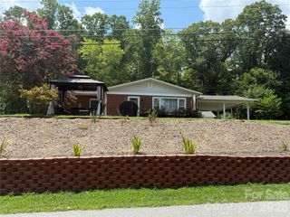 108 Scott Street, Morganton, NC 28655