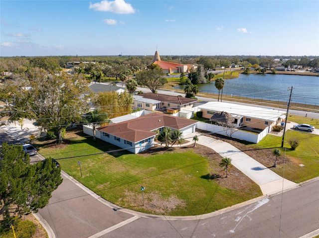 7891 1ST STREET NE, St Petersburg, FL 33702