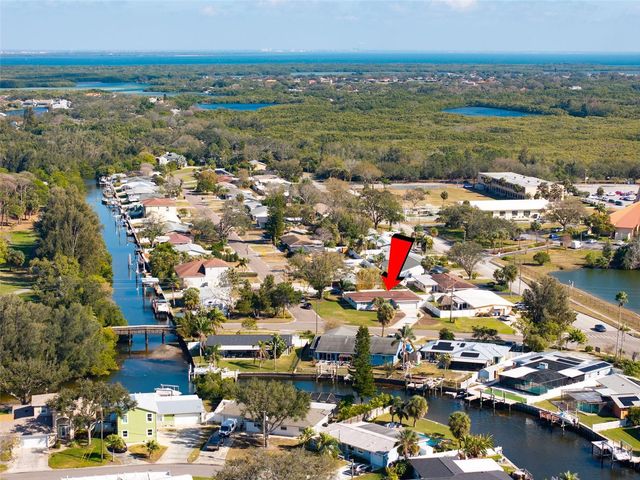 7891 1ST STREET NE, St Petersburg, FL 33702